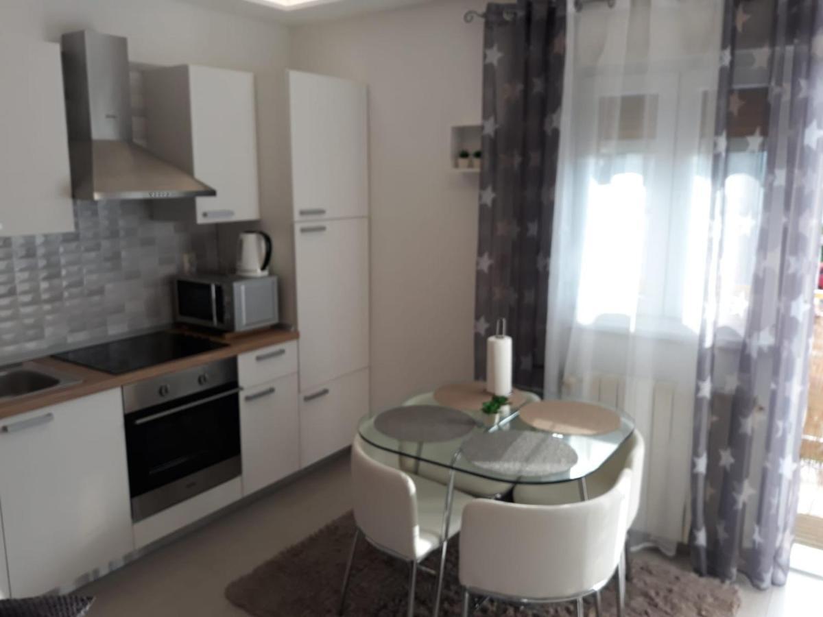 New Apartment Dany With Parking For Two สปลิท ภายนอก รูปภาพ
